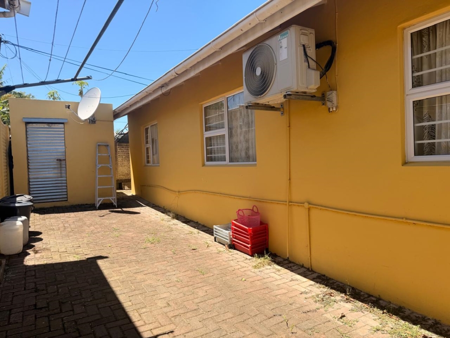 4 Bedroom Property for Sale in Cambridge Eastern Cape